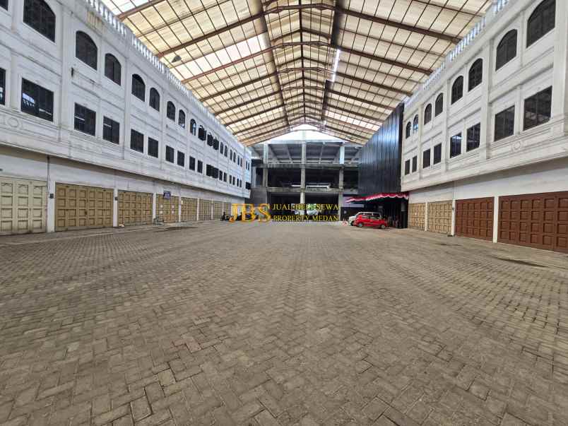 disewakan ruko gudang kantor komplek cbd polonia jalan