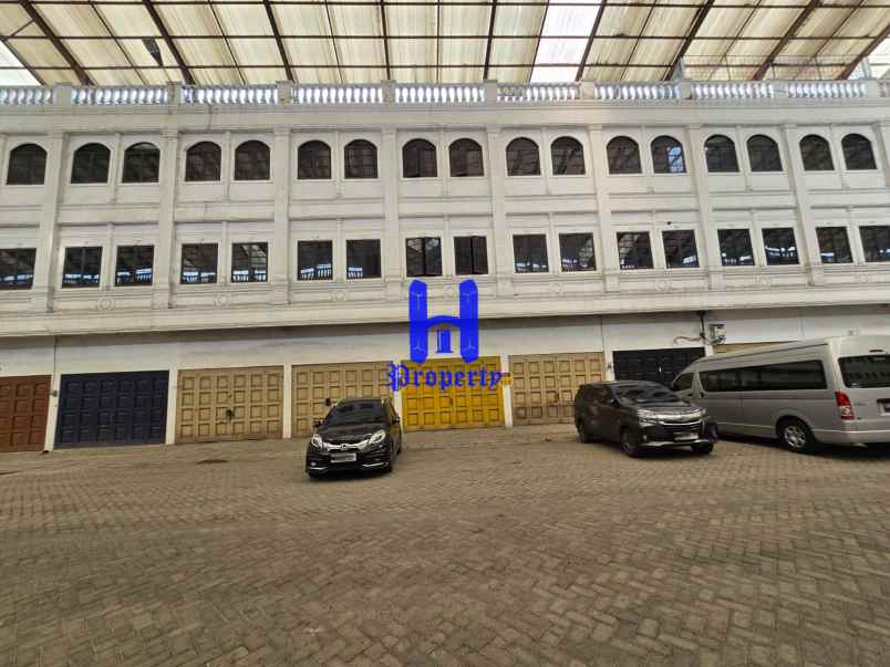 disewakan ruko gudang kantor komplek cbd polonia jalan