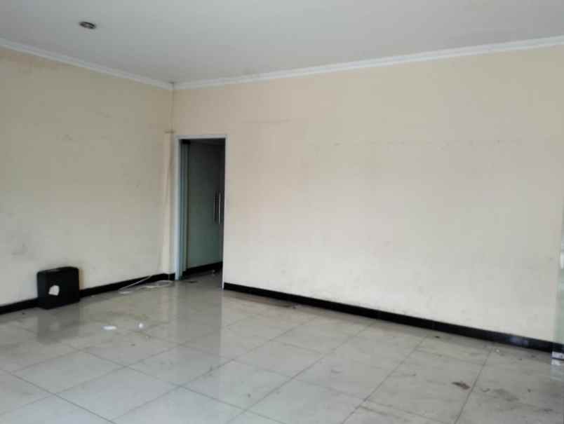disewakan ruko gudang kantor lidah wetan