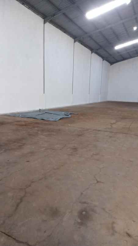 disewakan ruko gudang kantor manyar mas karimun