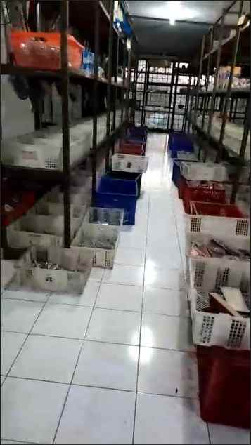 disewakan ruko gudang kantor tembok dukuh