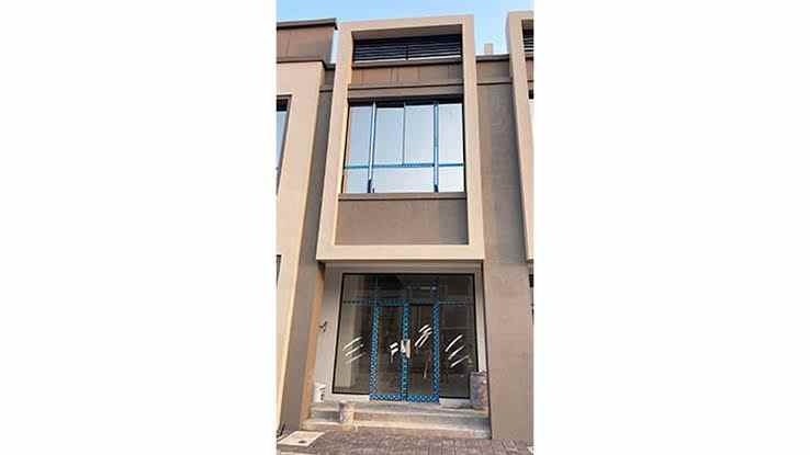 disewakan ruko milenial pik 2 lantai