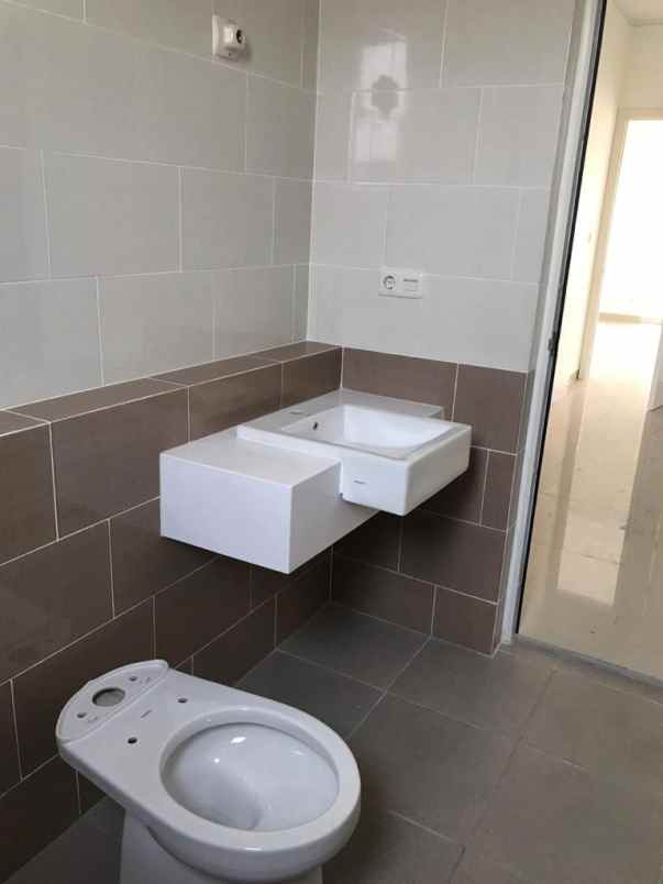 disewakan rumah cikupa tangerang