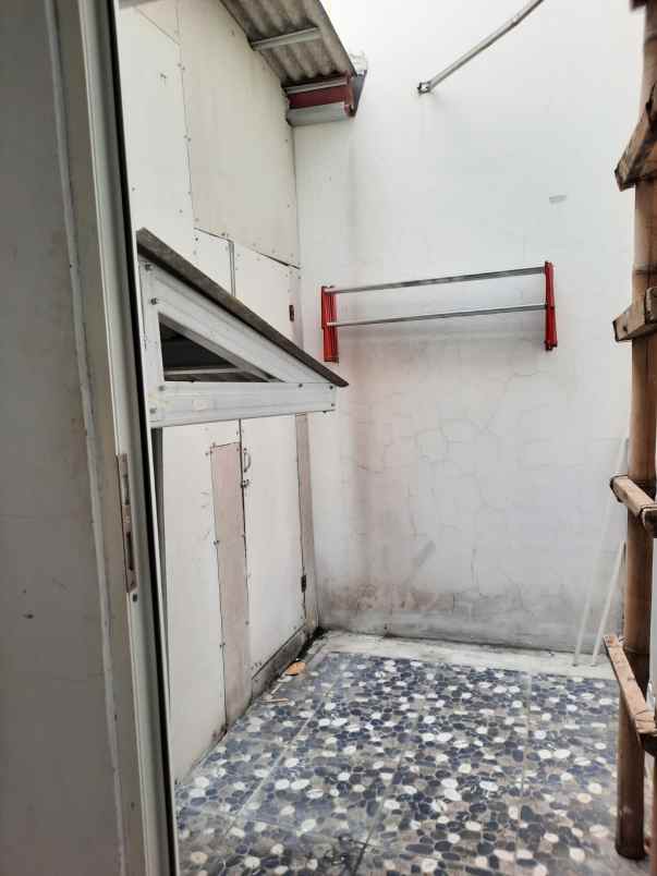 disewakan rumah cilobak pangkalan jati