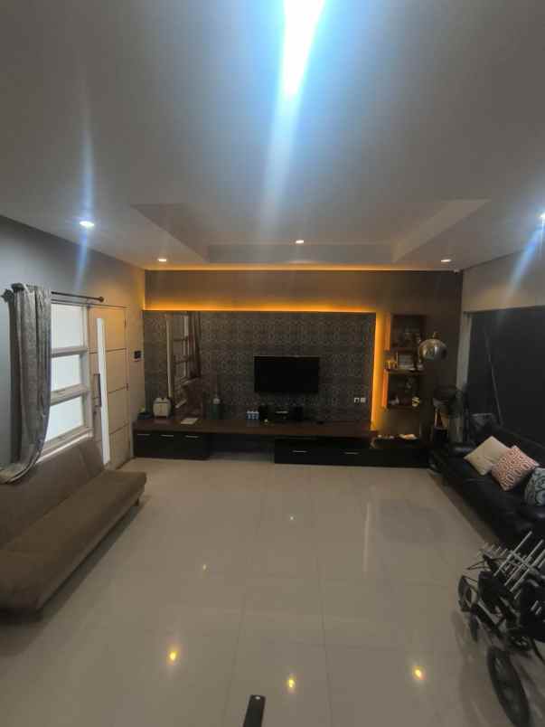 disewakan rumah dharma indah