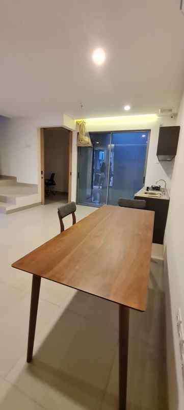 disewakan rumah di asera nishi harapan indah bekasi