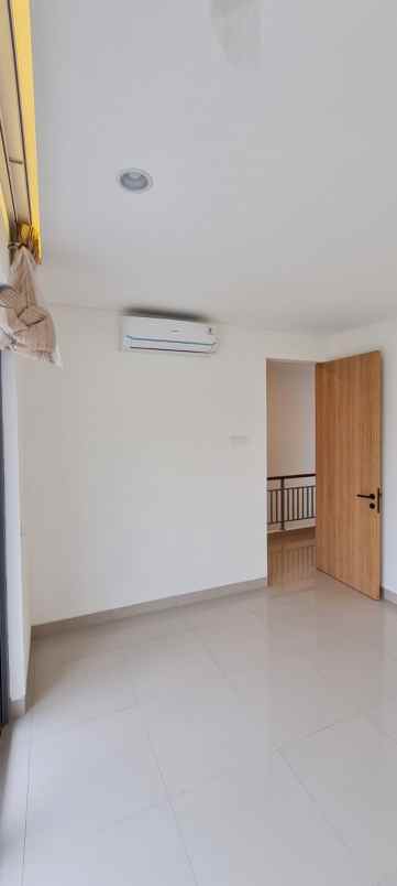 disewakan rumah di asera nishi harapan indah bekasi