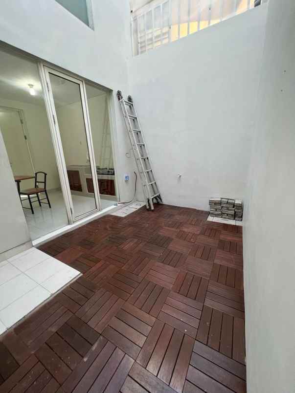 disewakan rumah grand pakuwon cluster