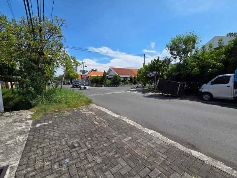 disewakan rumah jemursari untuk usaha cafe restoran