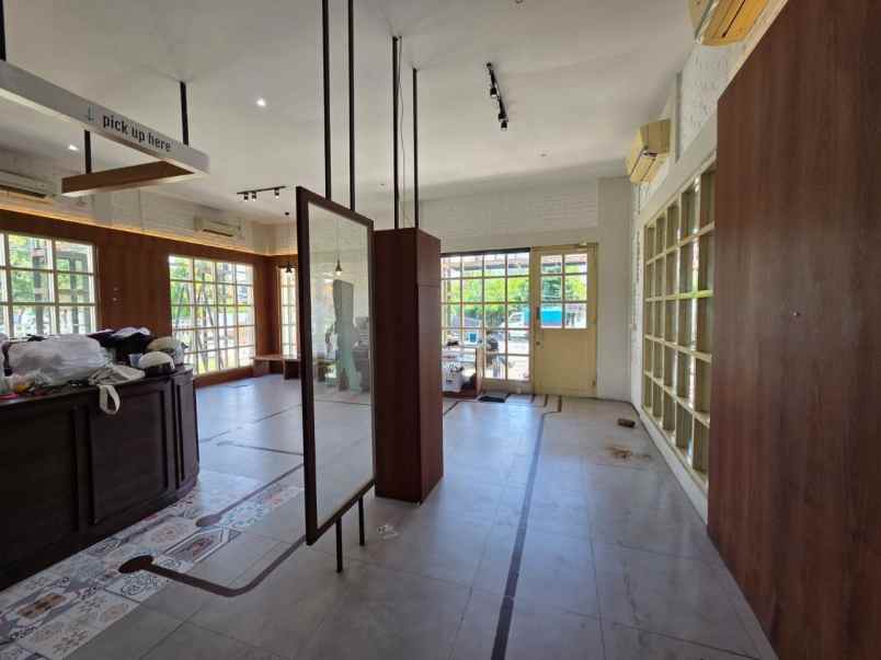 disewakan rumah jemursari untuk usaha cafe restoran