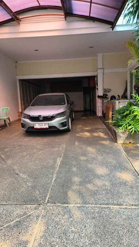 disewakan rumah jl wijaya