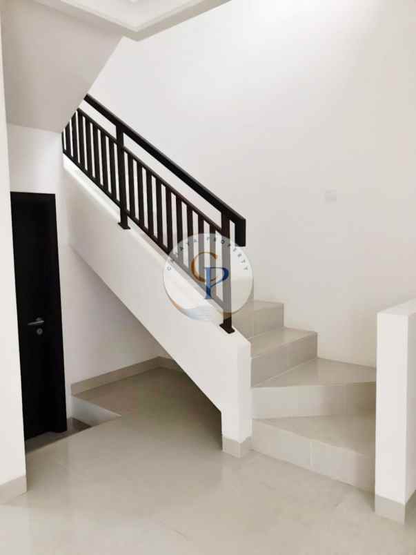 disewakan rumah jln bojongsoang buah batu