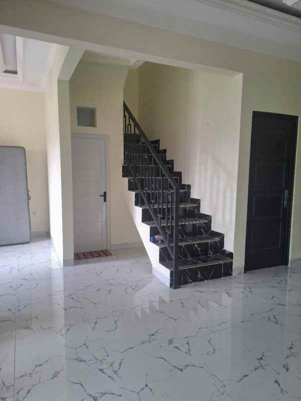 disewakan rumah kawasan gdc depok