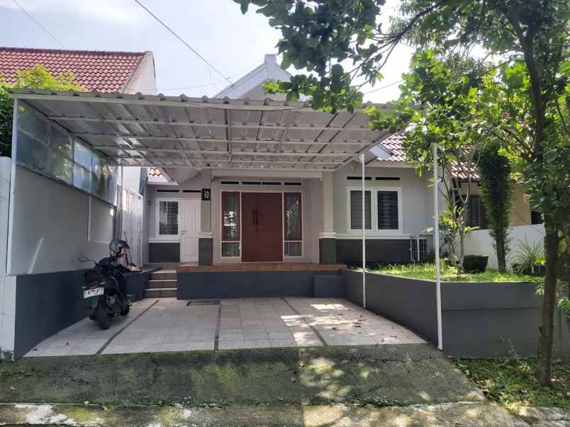 disewakan rumah komp tamansari bukit bandung