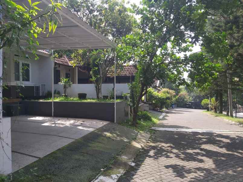 disewakan rumah komp tamansari bukit bandung