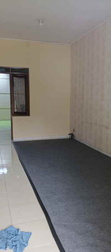 disewakan rumah komplek antapani city bandung