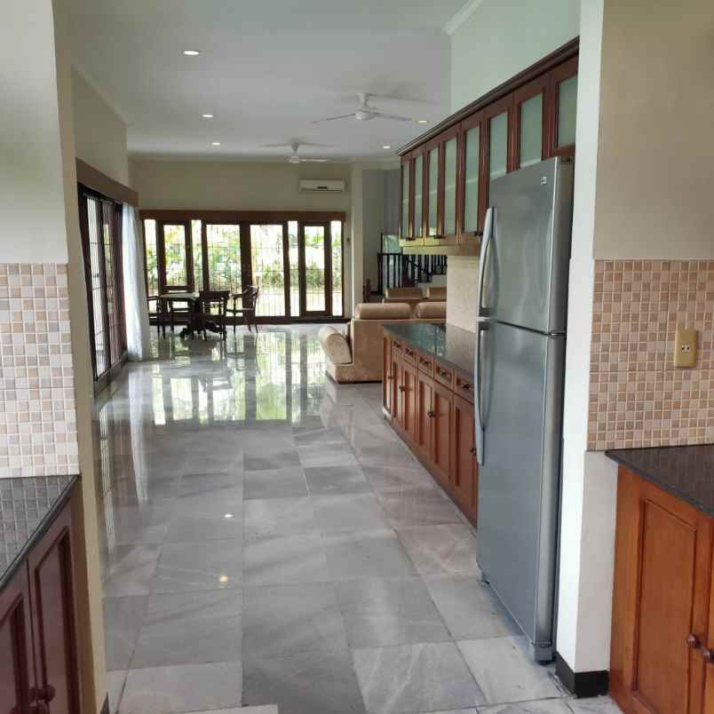 disewakan rumah pejaten barat