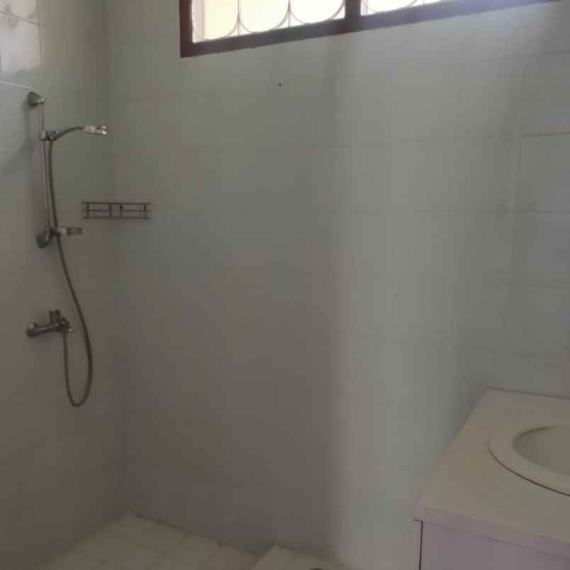 disewakan rumah pejaten barat