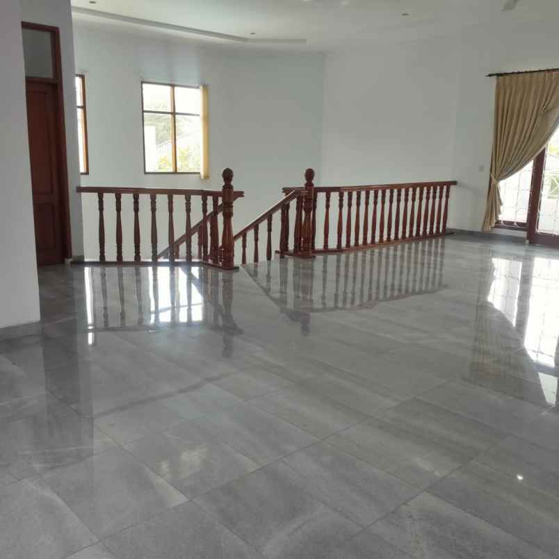 disewakan rumah pejaten barat