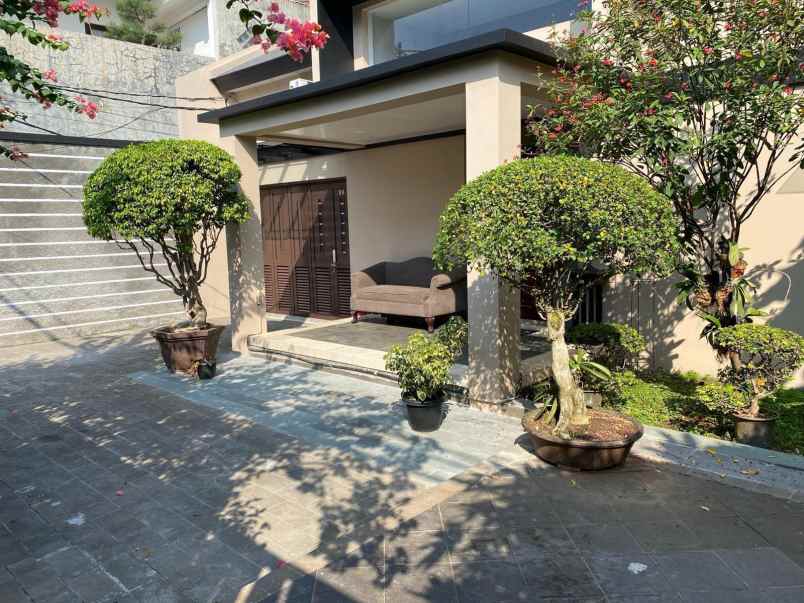 disewakan rumah pejaten barat