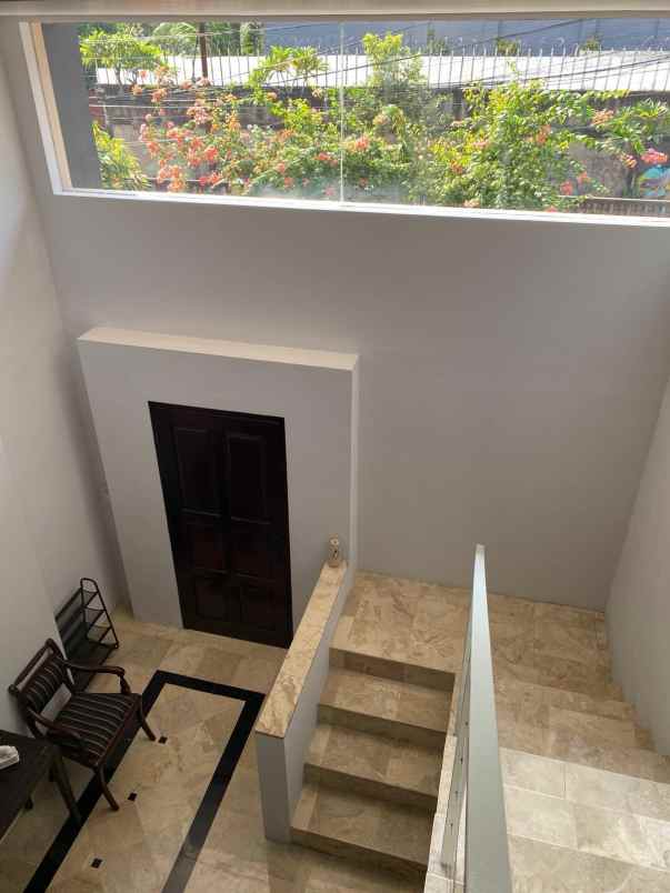 disewakan rumah pejaten barat