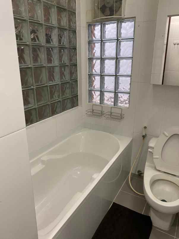 disewakan rumah pejaten barat