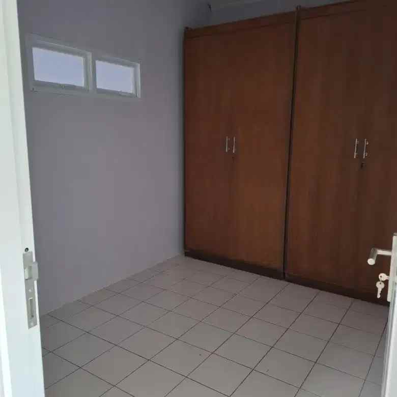 disewakan rumah pondok ranji