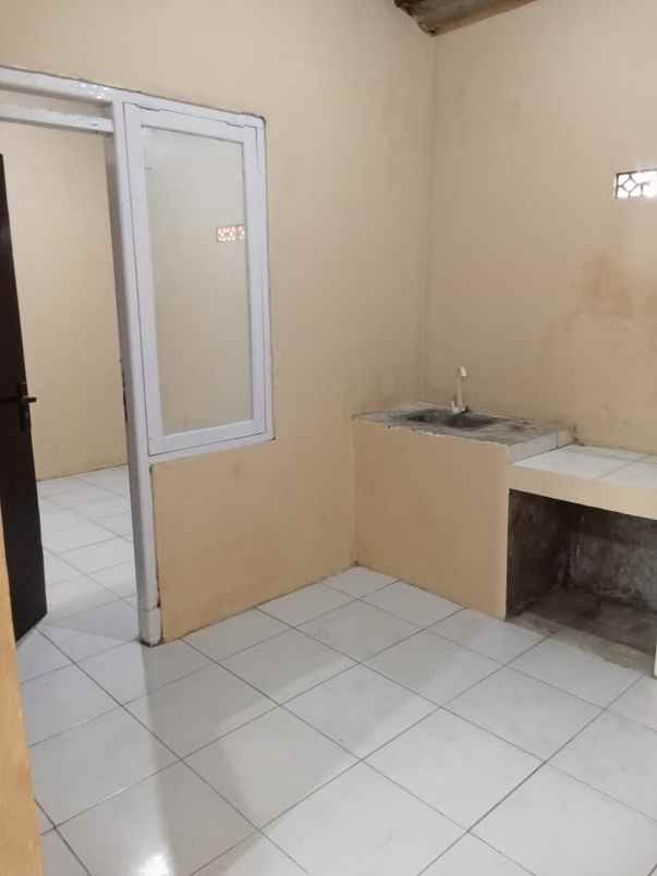 disewakan rumah sendangmulyo semarang