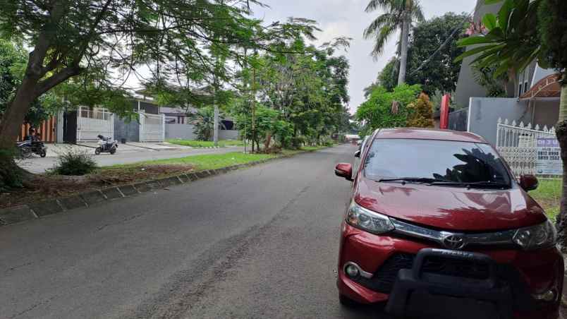 disewakan rumah taman modern