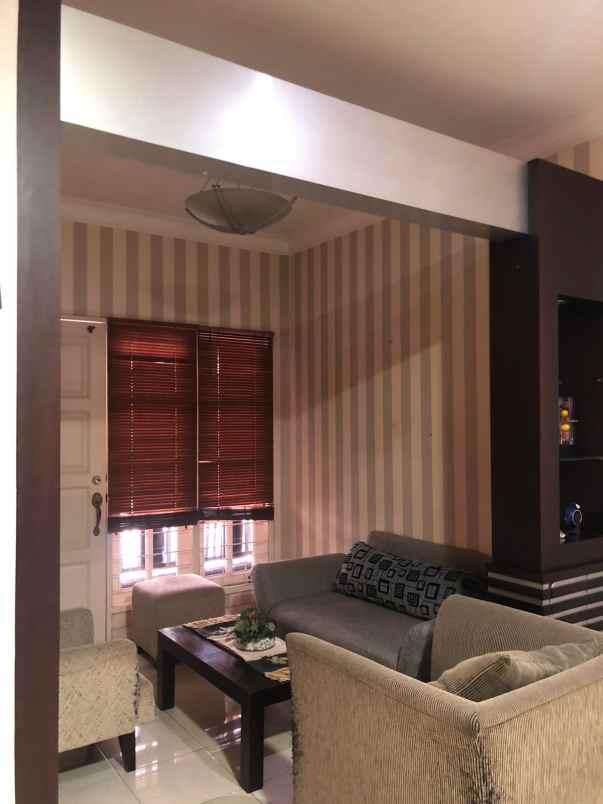 edisi turun harga rumah kota wisata