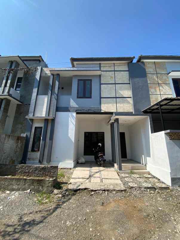 for sale private house on jalan galunggung