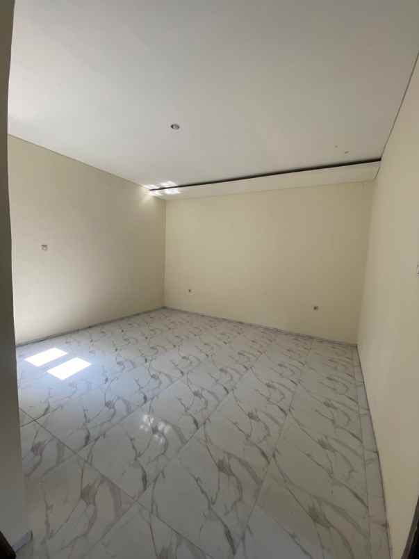 for sale private house on jalan galunggung