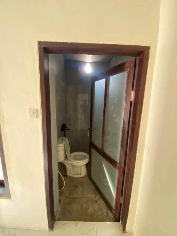 for sale private house on jalan galunggung