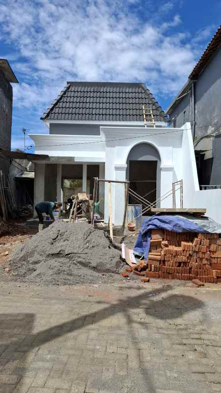 hunian cluster baru nyaman sejuk di banyumanik