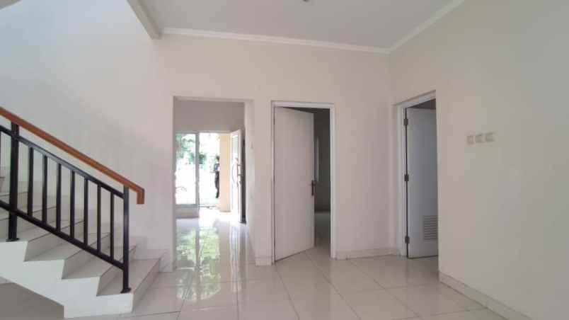 hunian dua lantai tipe 98 270 cukup booking 6 jt