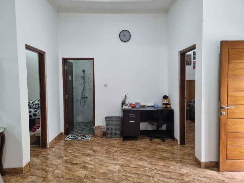 jual cepat kost eksklusif mewah aktif tanah luas