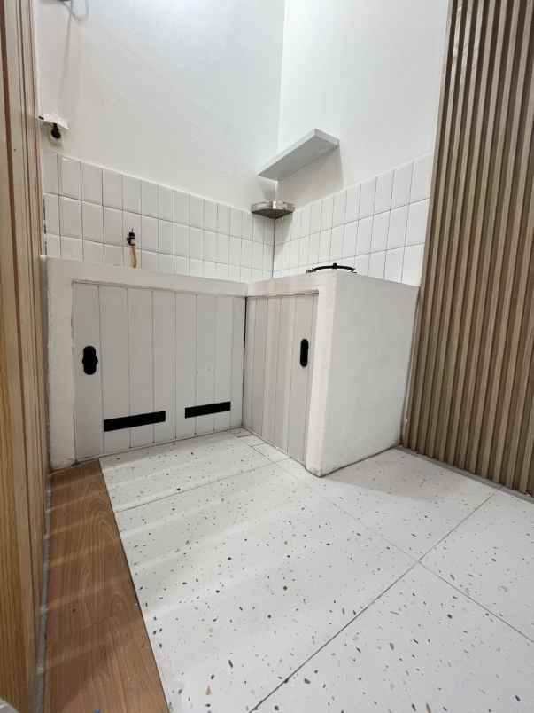 jual cepat ruko siap huni di batujajar 300 jutaan