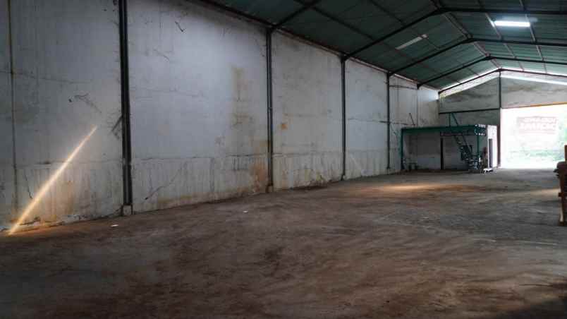 jual gudang mutiara margomulyo indah