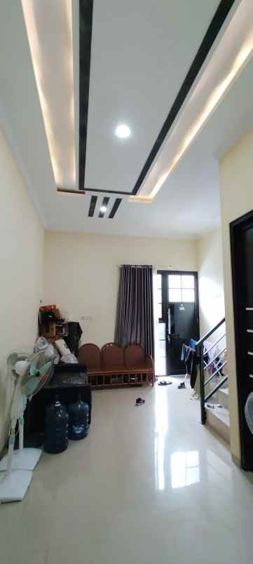 jual rugi rumah di surabaya