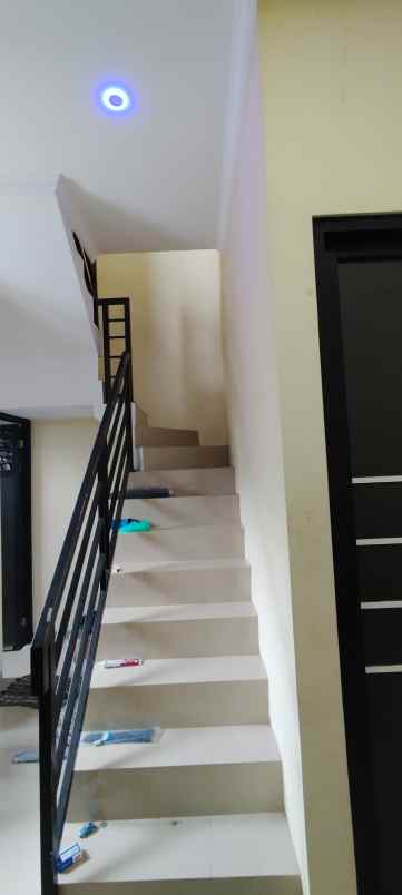 jual rugi rumah di surabaya