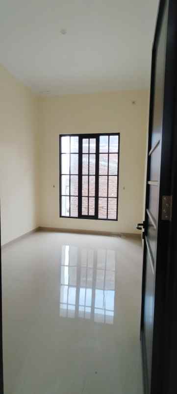 jual rugi rumah di surabaya