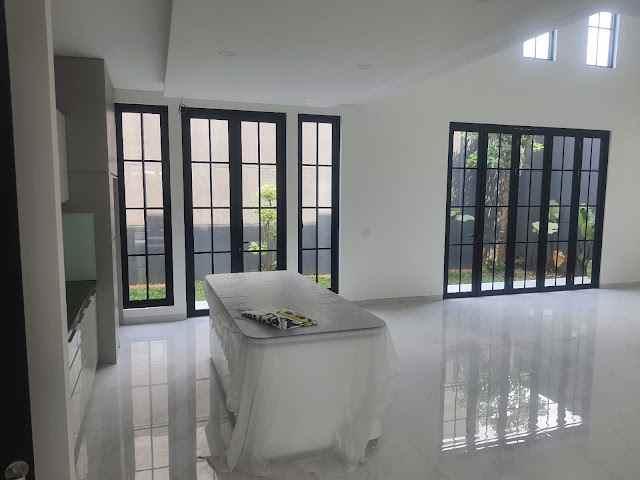 jual rumah baru mewah di citraland surabaya