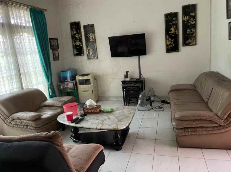 jual rumah bulatan tengah kota pekanbaru
