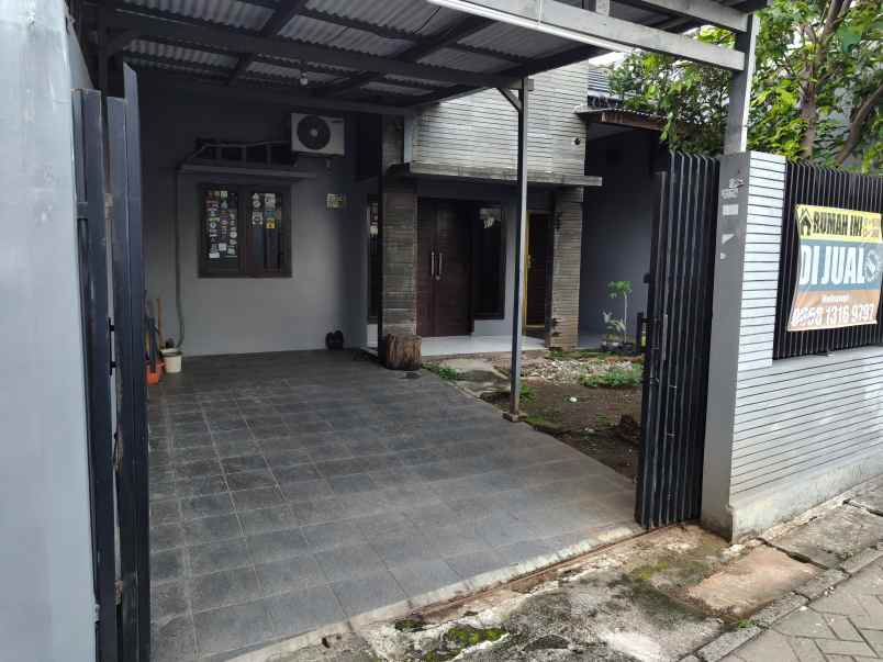 jual rumah di area