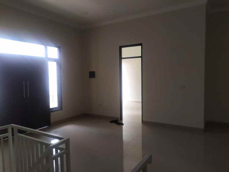 jual rumah duta square jelambar jak bar