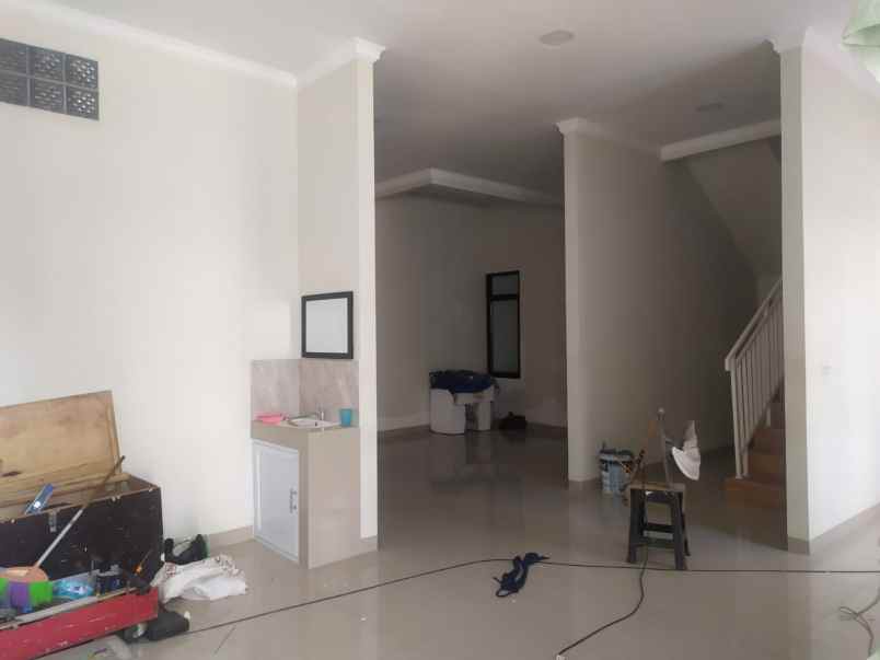 jual rumah duta square jelambar jak bar