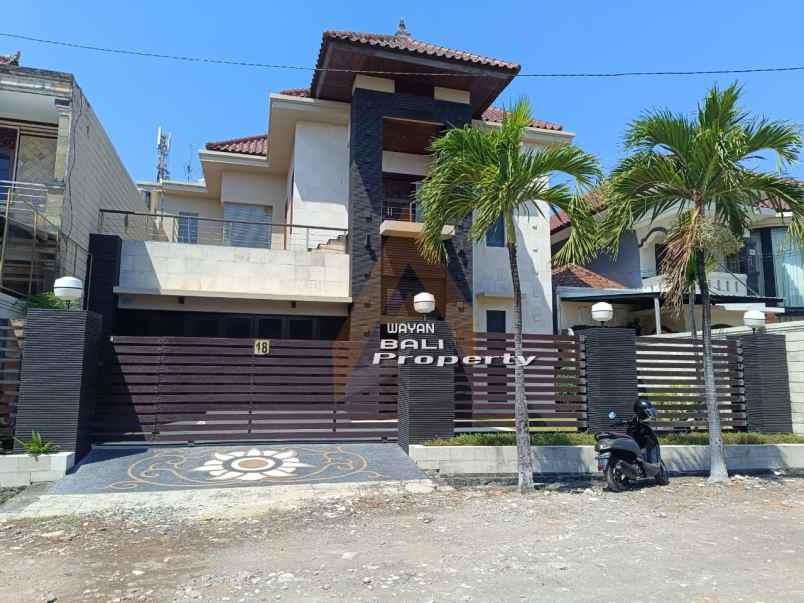 jual rumah mewah full furnished di renon