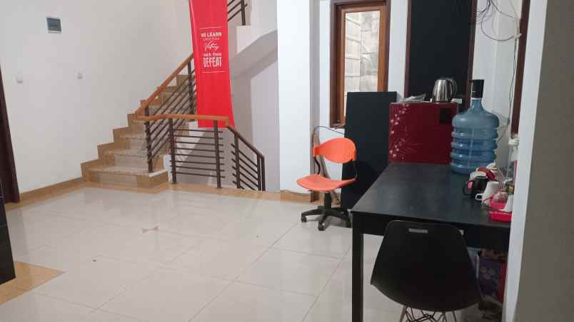 jual rumah sejuk nyaman di dago bandung utara