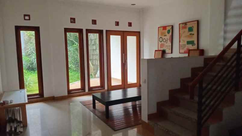 jual rumah sejuk nyaman di dago bandung utara