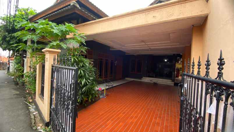 jual rumah siap huni di area
